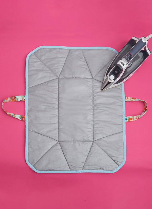 S9670 Sewing Room Accessories