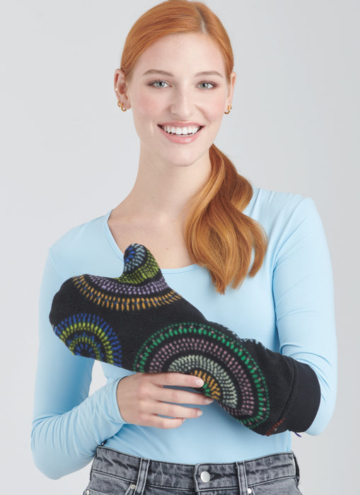S9902 Wrap, Sleeves and Mitt in Two Sizes and Sling By Carla Reiss Design