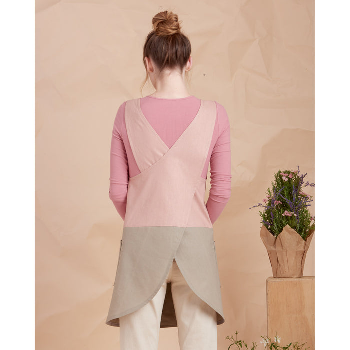 S9564 Misses' Aprons
