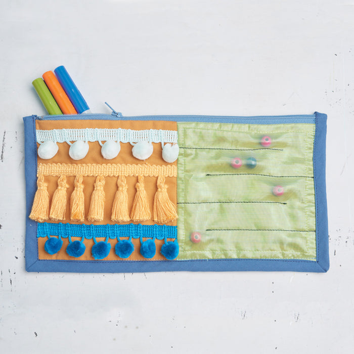 S9575 Fidget Pages, Quilt, Zipper Case and Key Fob