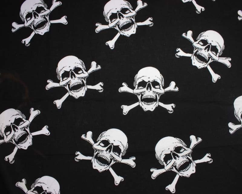Cotton Skulls & Cross bone - Black - 150 cm