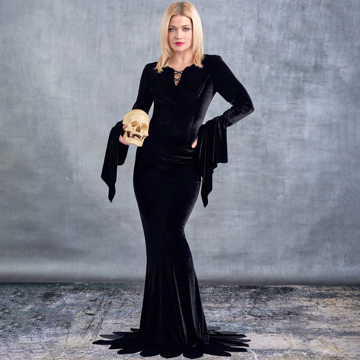 S8973 Misses' Halloween Costume. Size: 32-48
