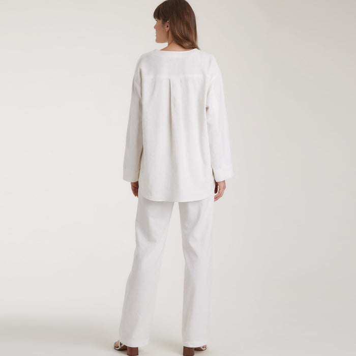 S9113 Misses' Tunic, Top & Pull On Pants. Size: 32-50