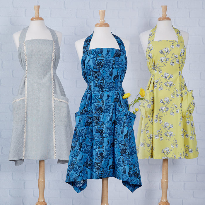 S9419 Misses' Aprons - Size: XS-XL