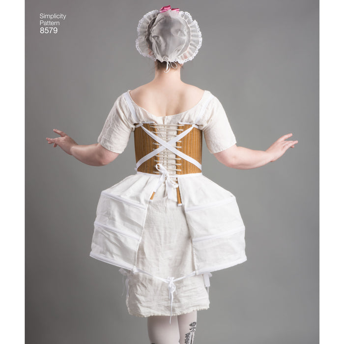 8579 Misses' 18th Century Costume. Size: 30-48