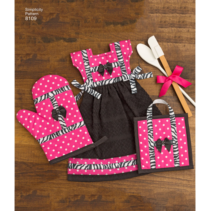 8109 Towel Dresses, Pot Holders and Oven Mitts. Size: One size