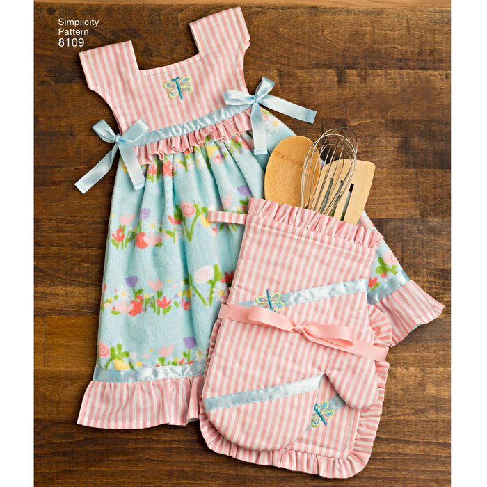 8109 Towel Dresses, Pot Holders and Oven Mitts. Size: One size