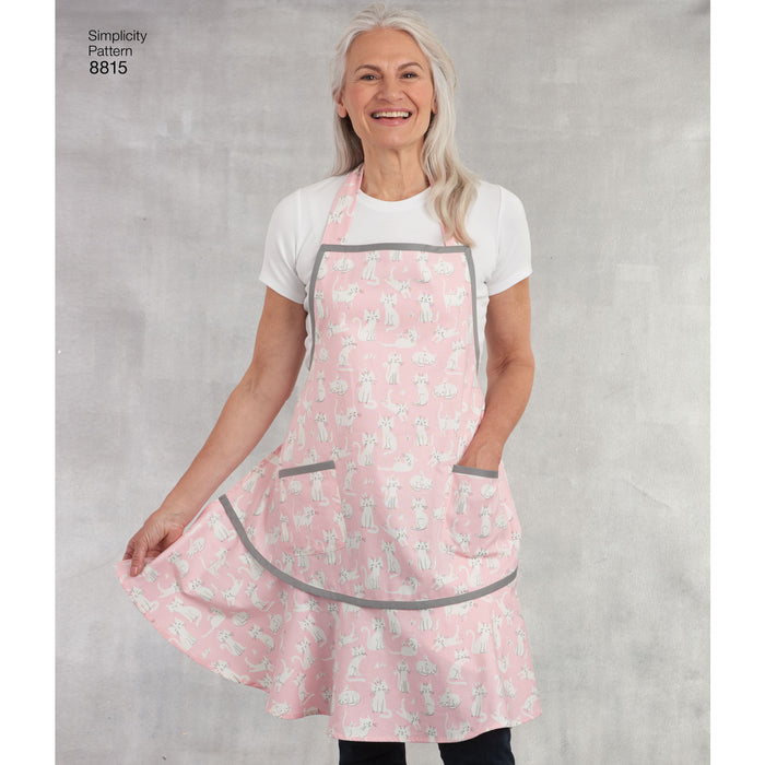 8815 Children's and Misses' Aprons. Size: Kid´s S-L (3-8 y) / Adults S-L (36-46)