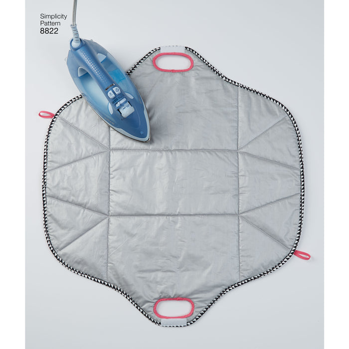 8822 Sewing Room Accessories. Size: One size